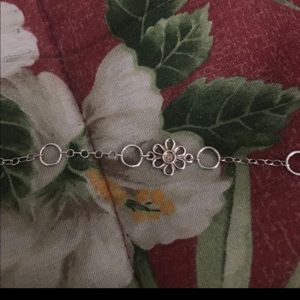925 sterling silver bracelet with flower